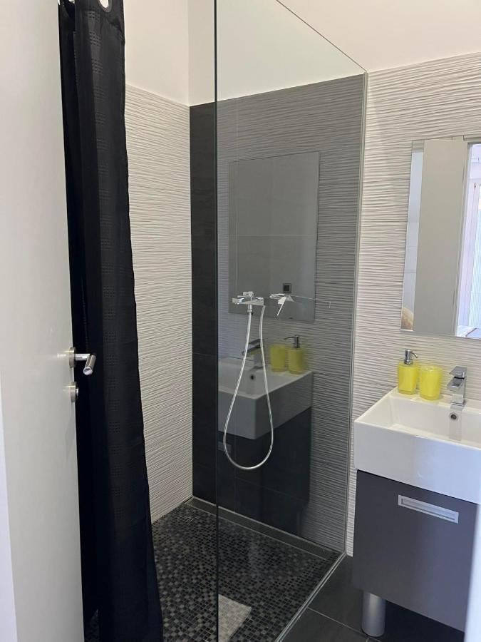 Apartment Vodice - Lovric Eksteriør billede